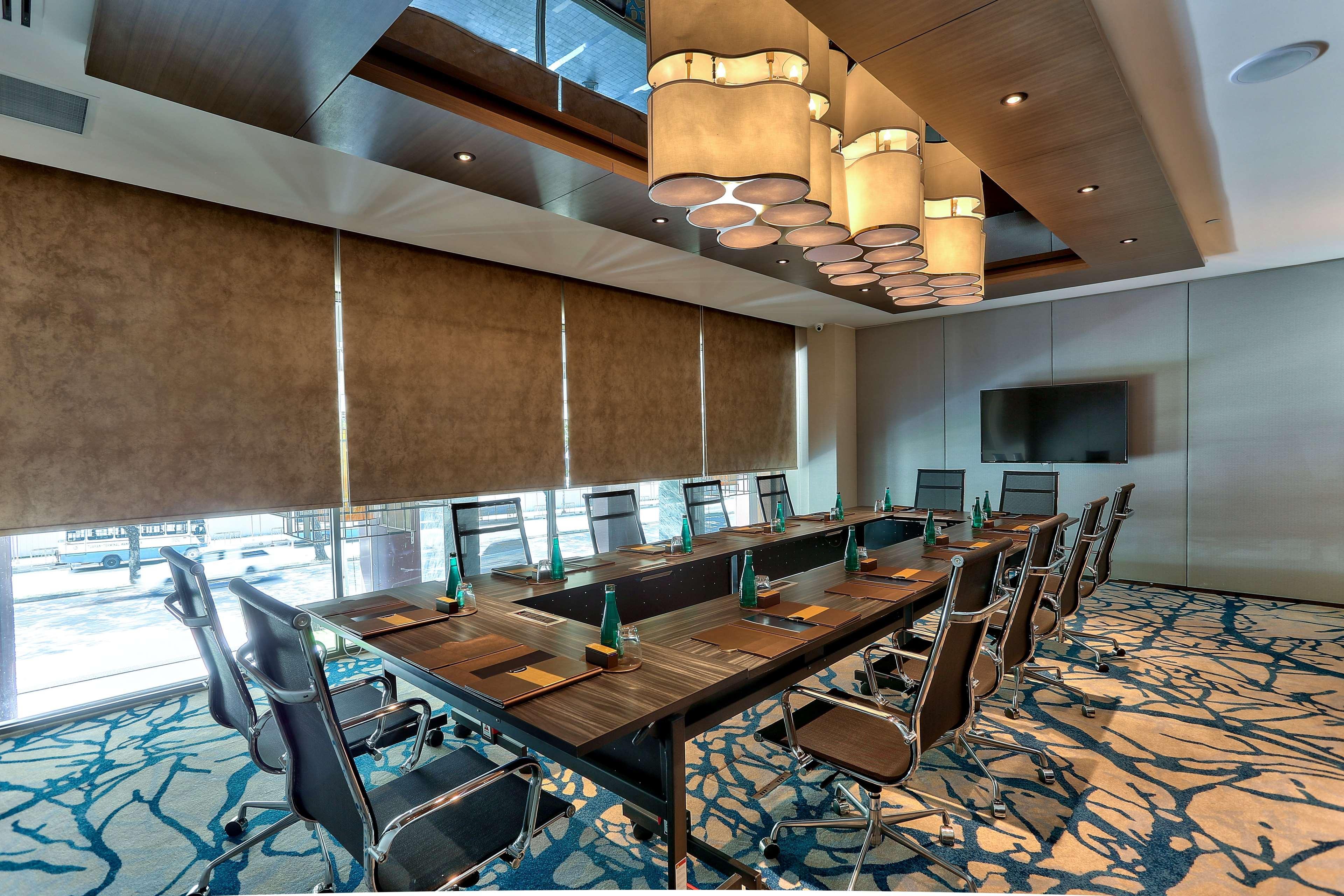 Hilton Kota Kinabalu Ξενοδοχείο Εξωτερικό φωτογραφία Meeting room