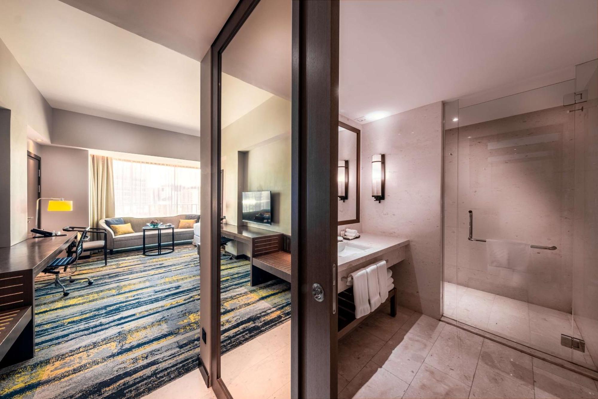 Hilton Kota Kinabalu Ξενοδοχείο Εξωτερικό φωτογραφία