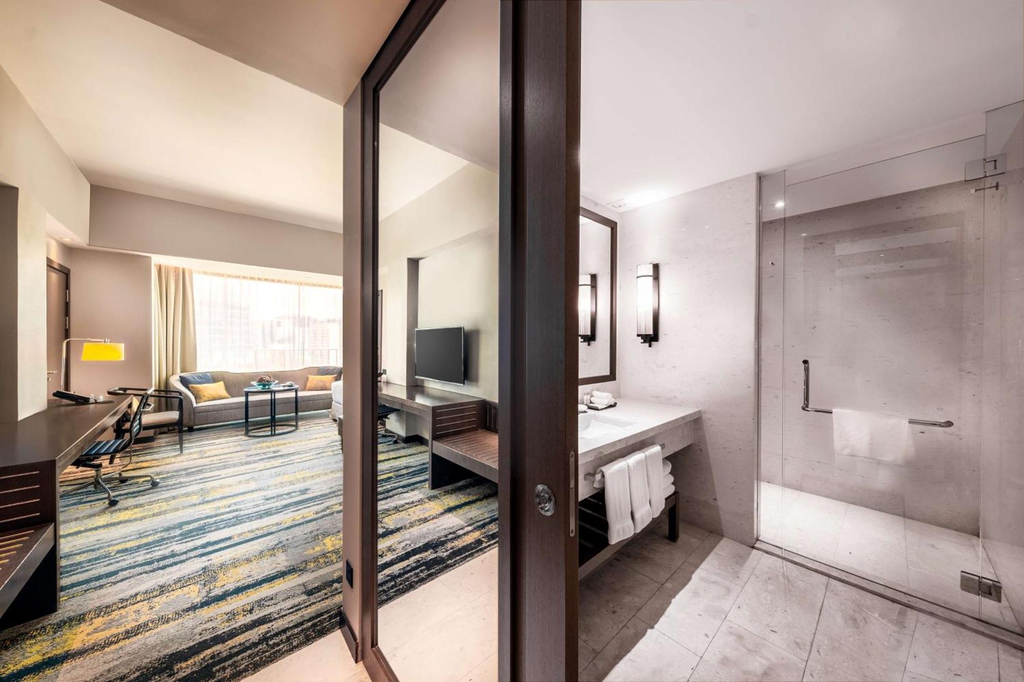 Hilton Kota Kinabalu Ξενοδοχείο Εξωτερικό φωτογραφία
